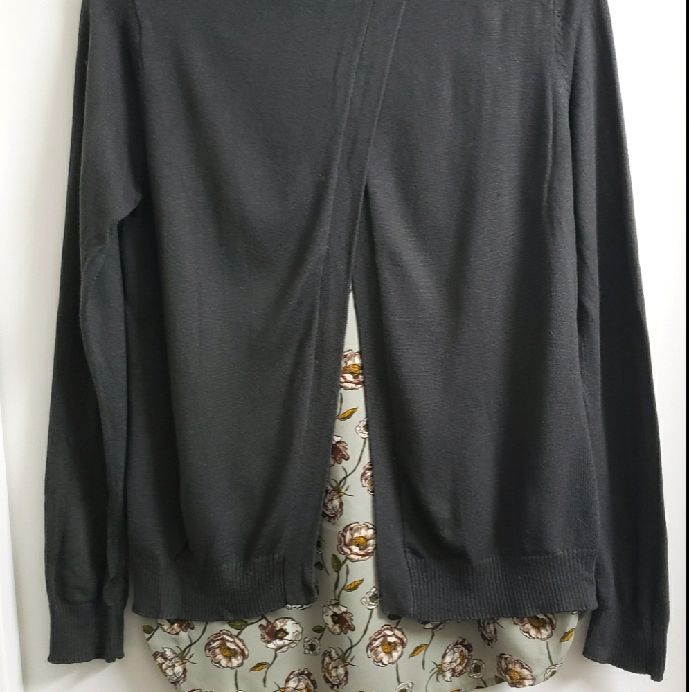 Dalia split back sweater